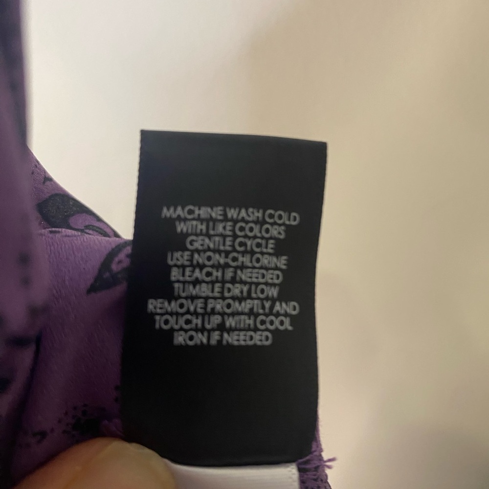 Torrid Harper Floral Purple V Neck Buttons Short Sleeve Top Blouse Ruffles XXL 2 - Picture 14 of 16